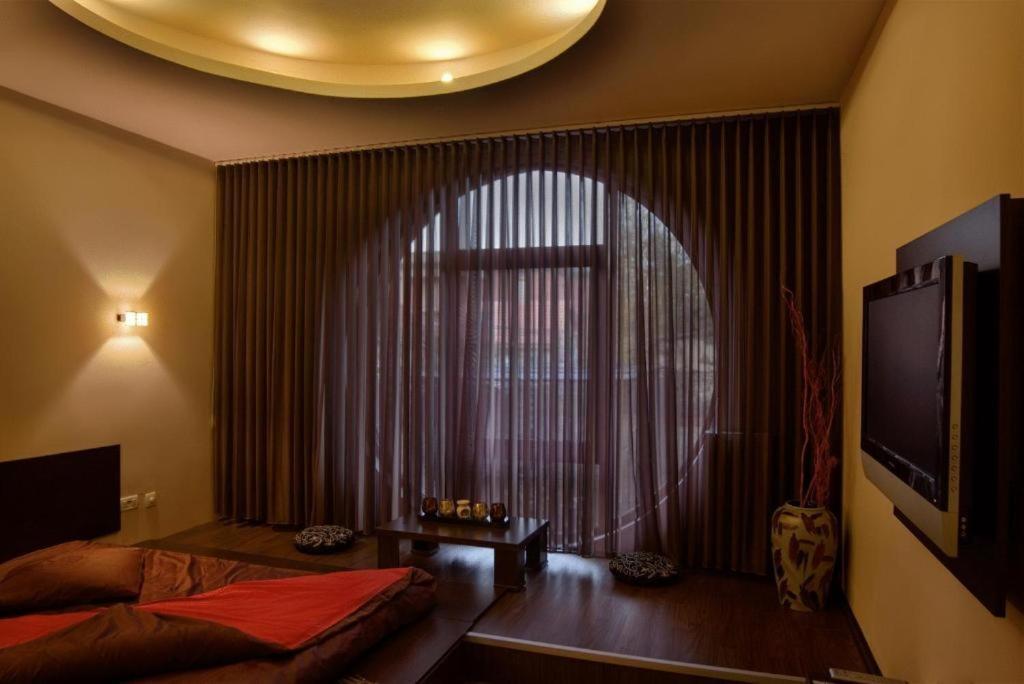 Hotel Decentria Timisoara Luaran gambar